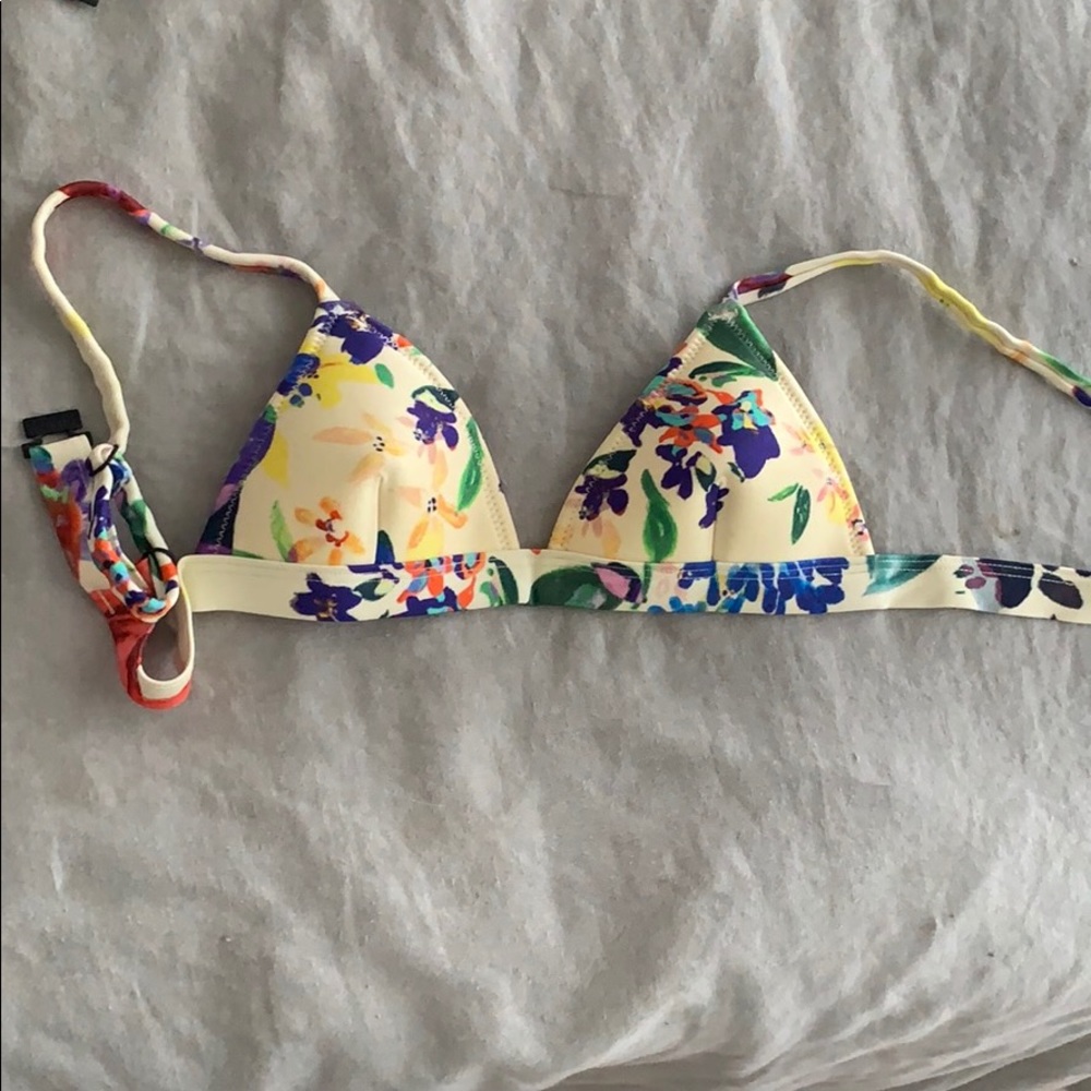 Triangl bikini top